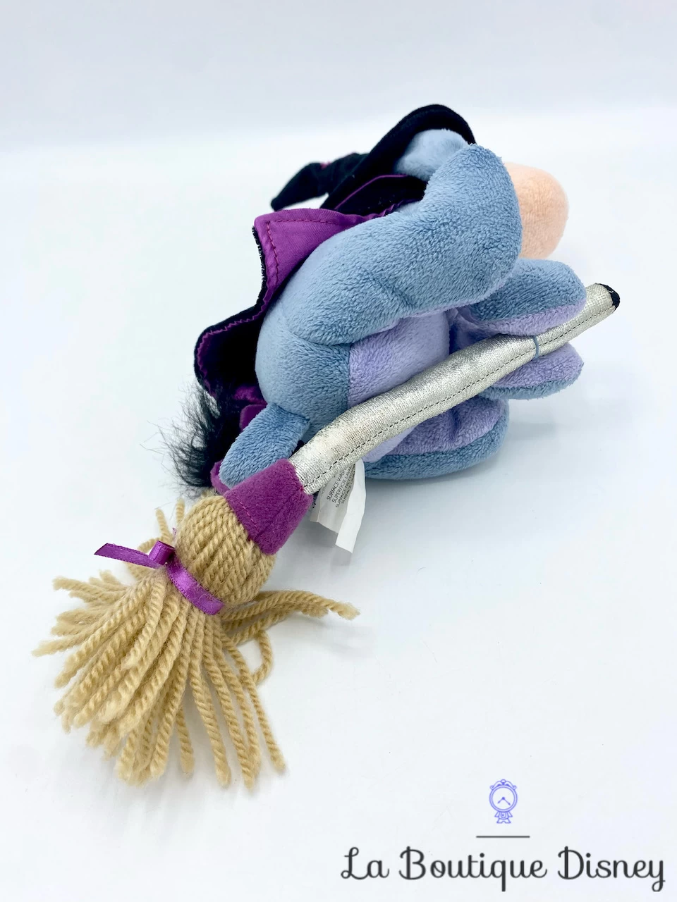 Peluche Bourriquet Balai Sorcier Disney Store Walt Disney Company Eeyore Witch Winnie L'ourson Collection – Image 5