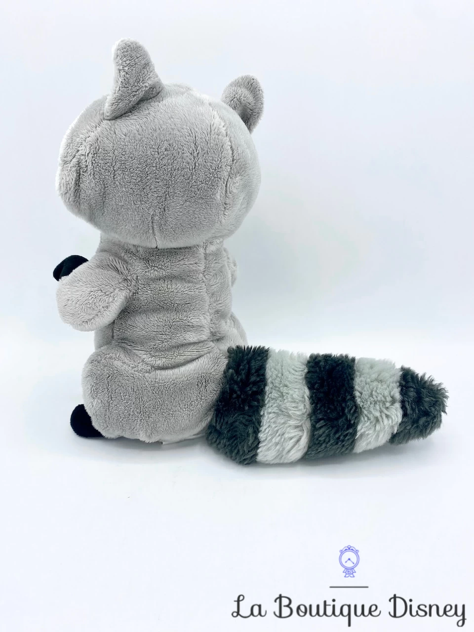 Peluche Meeko Pocahontas Disney Store Raton Laveur Gris 26 Cm – Image 4