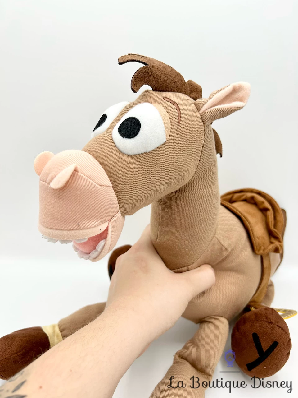 Peluche Pile Poil Toy Story Disney Store 2016 Cheval Marron écusson 45 Cm – Image 3