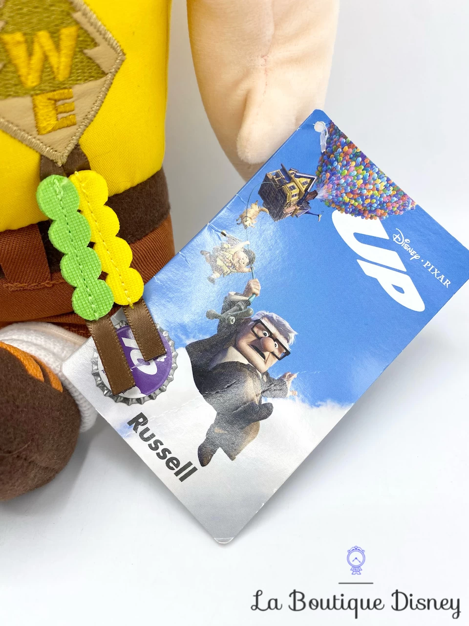 Peluche Russell Là Haut Disney Store ShopDisney Up Scout Explorateur 40 Cm – Image 4